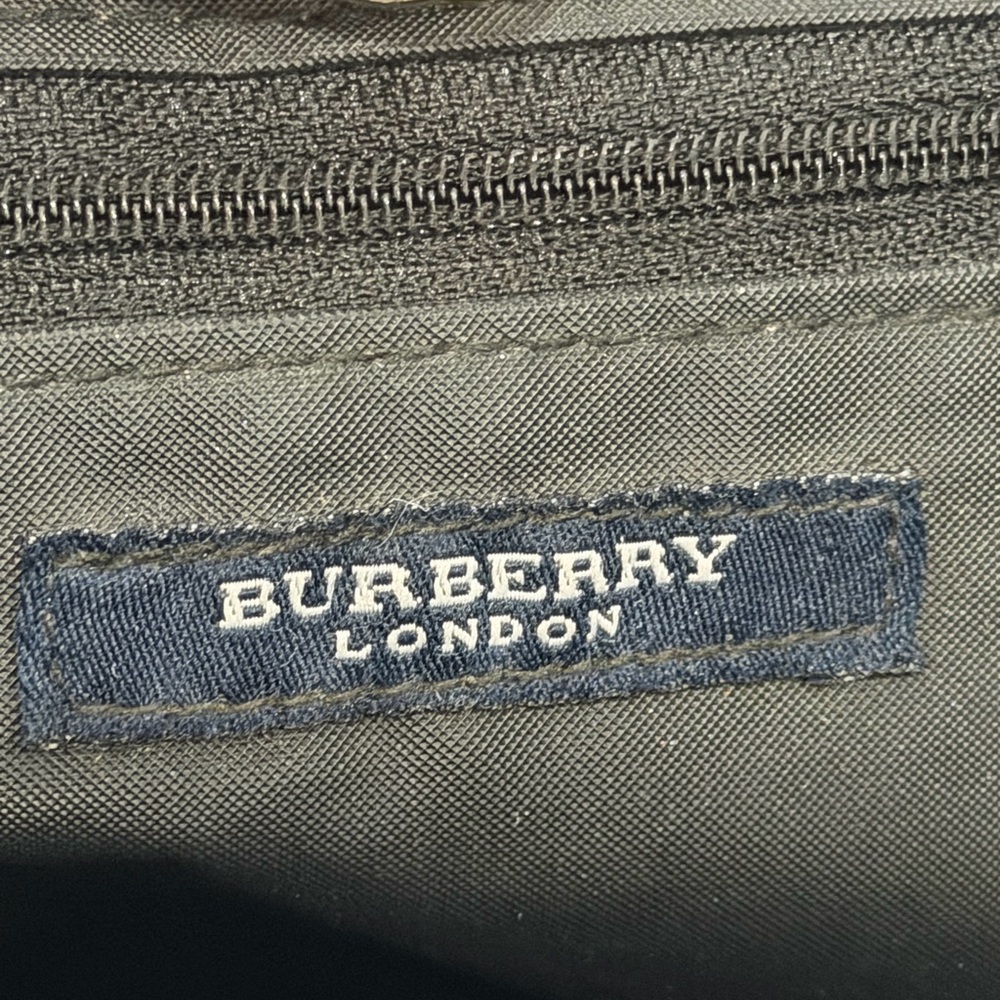 Burberry London Black and Red Plaid Tote Bag EUC - Picture 6 of 10